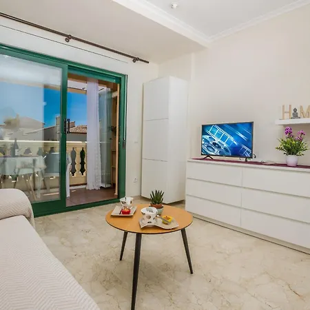 Apartment Ana *
