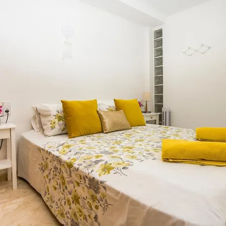 Ana Apartment